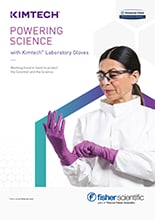 Impulsando la ciencia con los guantes de laboratorio Kimtech™