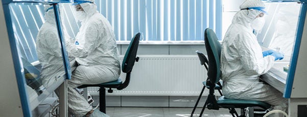 Operaciones en salas blancas: control de la contaminación