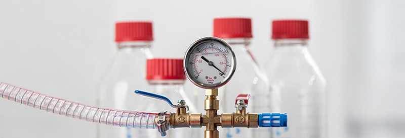 Consejos para trabajar de forma segura con presión en el laboratorio