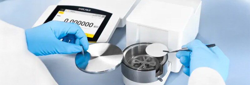 Efectos de la electricidad estática en el pesaje analítico