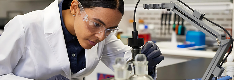 Comprender la calibración de los sistemas de pH de laboratorio