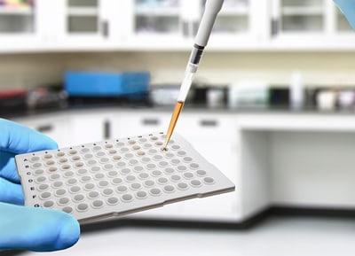Labcon™ Filter Tip Transferencia de una muestra durante un experimento de PCR